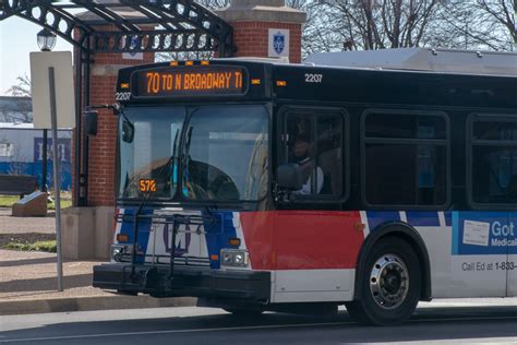 943stl bus route